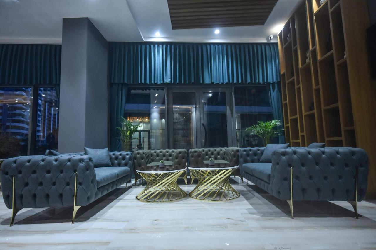 Batumi View Luxury Hotell Exteriör bild