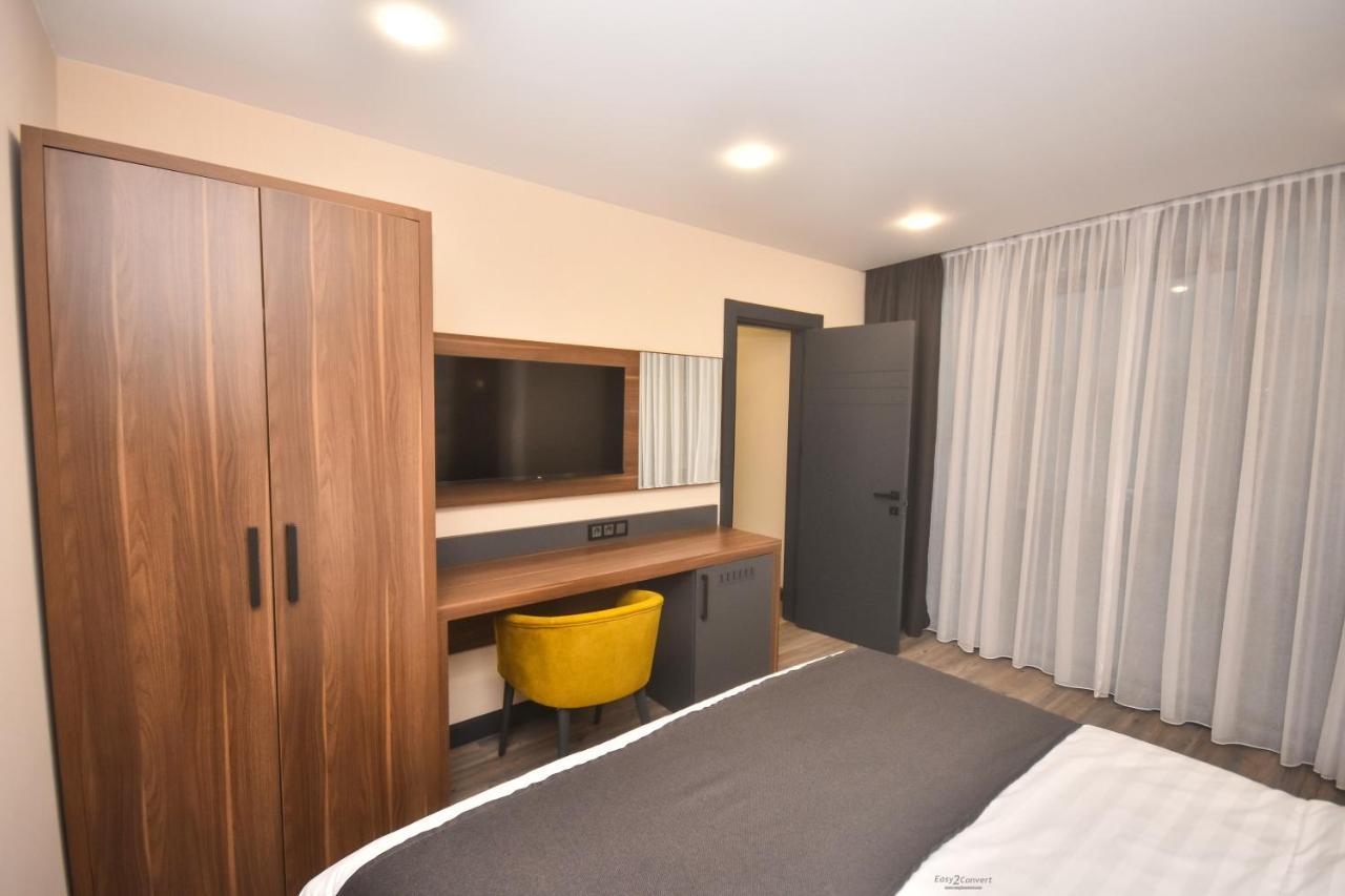 Batumi View Luxury Hotell Exteriör bild